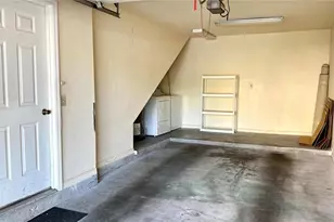 1043 Normandy Trace Rd, Tampa, FL 33602 - Photo 23