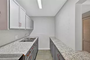 7932 Plathe Rd, New Port Richey, FL 34653 - Photo 5