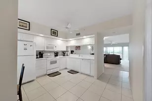 1200 Country Club Dr, Largo, FL 33771 - Photo 5