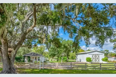 3011 Lewis Road, Dover, FL 33527 - Photo 1