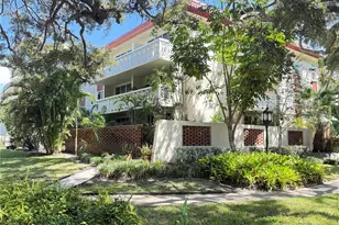 1012 Pearce Dr, Clearwater, FL 33764 - Photo 3