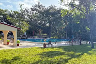 1012 Pearce Dr, Clearwater, FL 33764 - Photo 5