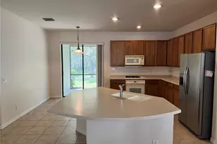 8237 Dunham Station Dr, Tampa, FL 33647 - Photo 15