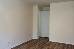 8237 Dunham Station Dr, Tampa, FL 33647 - Photo 17