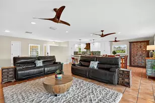 4624 Bay Crest Dr, Tampa, FL 33615 - Photo 11