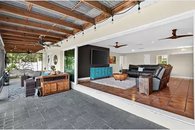 4624 Bay Crest Drive, Tampa, FL 33615 - Photo 35