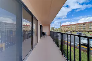 51 Island Way, Clearwater Beach, FL 33767 - Photo 41