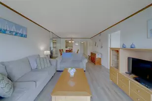 51 Island Way, Clearwater Beach, FL 33767 - Photo 45