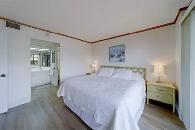 51 Island Way #101, Clearwater Beach, FL 33767 - Photo 37