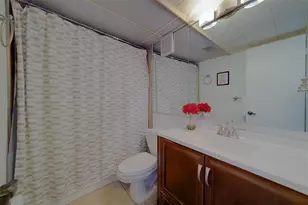 51 Island Way, Clearwater Beach, FL 33767 - Photo 55