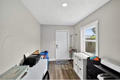 1324 40th Street S, Saint Petersburg, FL 33711 - Photo 27