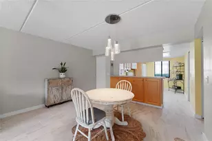 281 Cypress Ln, Oldsmar, FL 34677 - Photo 9