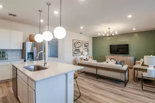 9441 Daylight Dr, Parrish, FL 34219 - Photo 3