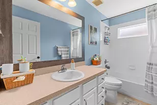 12251 Creek Edge Dr, Riverview, FL 33579 - Photo 35