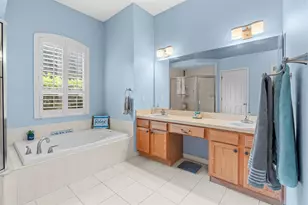 12251 Creek Edge Dr, Riverview, FL 33579 - Photo 7