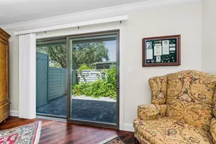 10425 Longwood Dr, Seminole, FL 33777 - Photo 25