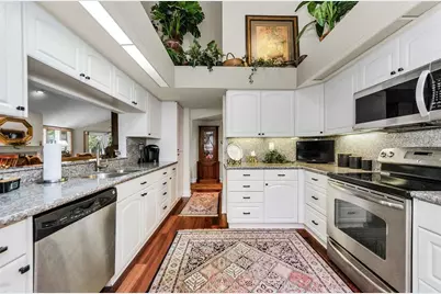 10425 Longwood Drive, Seminole, FL 33777 - Photo 3