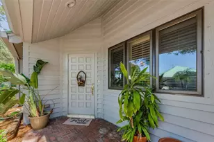 10425 Longwood Dr, Seminole, FL 33777 - Photo 33