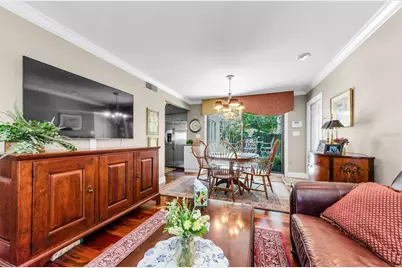 10425 Longwood Drive, Seminole, FL 33777 - Photo 13