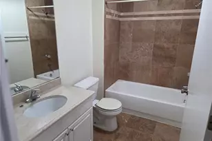 8513 Island Breeze Ln, Temple Terrace, FL 33637 - Photo 7