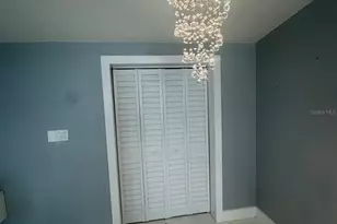 9315 N 46th St, Tampa, FL 33617 - Photo 19