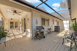 767 Caya Costa Ct NE, Saint Petersburg, FL 33702 - Photo 23