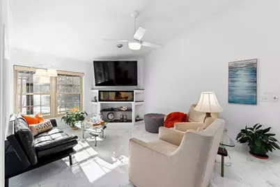 767 Caya Costa Court NE, Saint Petersburg, FL 33702 - Photo 7