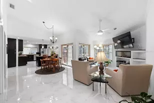 767 Caya Costa Ct NE, Saint Petersburg, FL 33702 - Photo 5