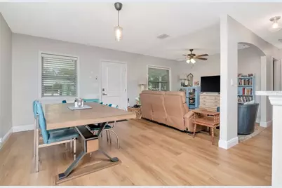 4714 W Bay View Avenue, Tampa, FL 33611 - Photo 15