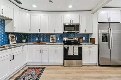 2360 25th Avenue S, Saint Petersburg, FL 33712 - Photo 5