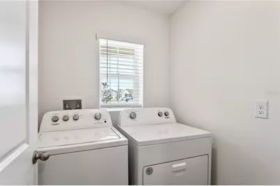 37209 Kings Crown Drive, Zephyrhills, FL 33541 - Photo 29