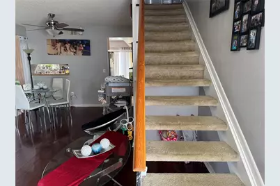 5102 Crestmore Court, Tampa, FL 33624 - Photo 13