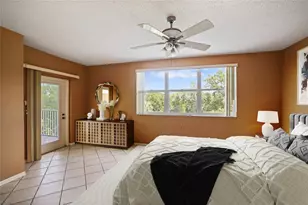 6251 Shoreline Dr, Saint Petersburg, FL 33708 - Photo 17