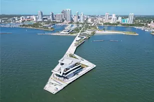 100 4th Ave S, Saint Petersburg, FL 33701 - Photo 33