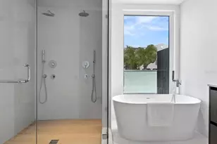 1020 Sunset Point Rd, Clearwater, FL 33755 - Photo 15