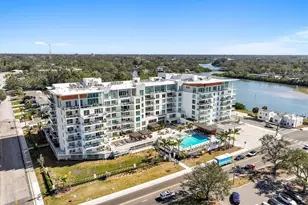 1020 Sunset Point Rd, Clearwater, FL 33755 - Photo 35
