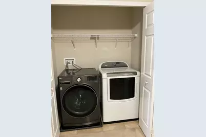 8827 Turnstone Haven Place, Tampa, FL 33619 - Photo 35