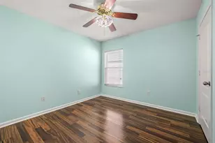 26628 Castleview Way, Wesley Chapel, FL 33544 - Photo 21