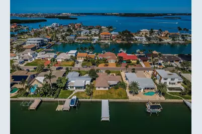 755 Capri Boulevard, Treasure Island, FL 33706 - Photo 5