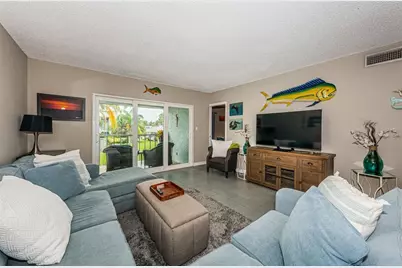 8699 Bardmoor Boulevard #203, Seminole, FL 33777 - Photo 5