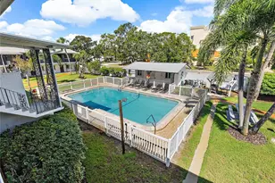 6266 1st Ave S, Saint Petersburg, FL 33707 - Photo 17