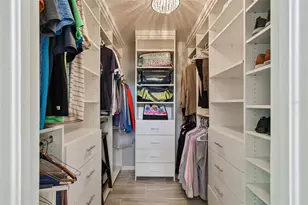 3111 W Oakellar Ave, Tampa, FL 33611 - Photo 27