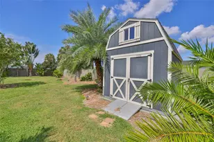 469 Florida Cir N, Apollo Beach, FL 33572 - Photo 23