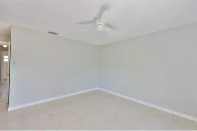 469 Florida Circle N, Apollo Beach, FL 33572 - Photo 5