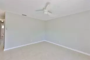 469 Florida Cir N, Apollo Beach, FL 33572 - Photo 5