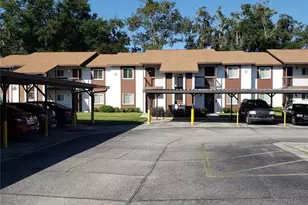 39132 County Road 54, Zephyrhills, FL 33542 - Photo 1