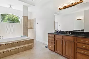 107 Falling Water Dr, Brandon, FL 33511 - Photo 29