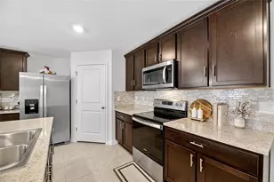 3602 Forest Path Dr, Plant City, FL 33565 - Photo 25