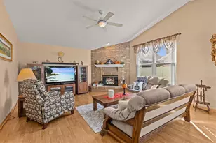 1815 Wood Trail St, Tarpon Springs, FL 34689 - Photo 27