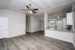 4007 E Osborne Ave, Tampa, FL 33610 - Photo 3